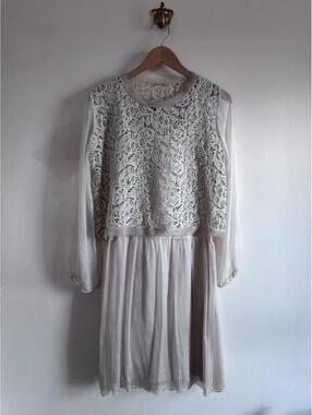 Piazza Roma, Made In Italy Cream Lace & Silk Dress size S